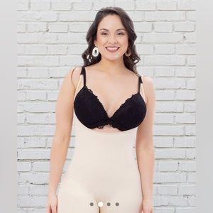 USED Shapermint/Empetua Essentials Open Bust Bodysuit Shaper Short